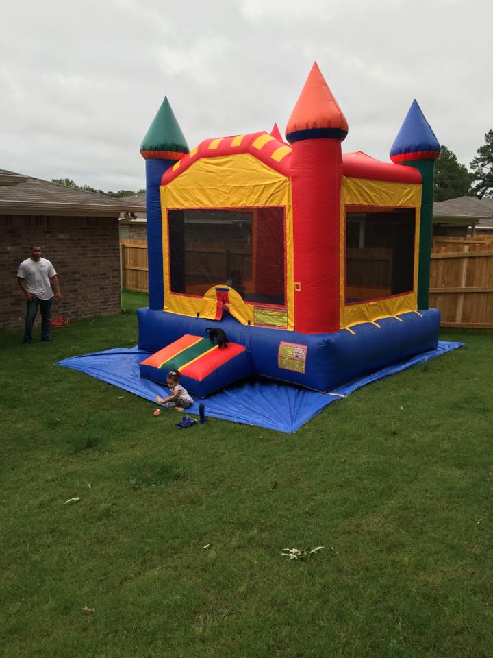 little time bounce house